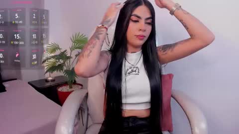 Snapshot of hannacolleman chatting on 11, 9, 2025 Hanna online show from 11, 9, 2025