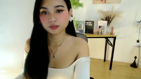 Snapshot of hannah_davis69 chatting on 26, 6, 2026 Alex online show from 26, 6, 2026