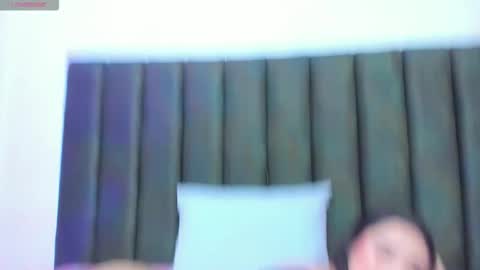 Hannah Miller online show from 4, 3, 2026