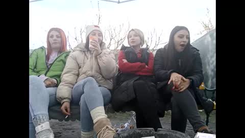 Rose online show from 30, 1, 2025