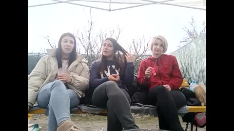 Rose online show from 30, 1, 2025