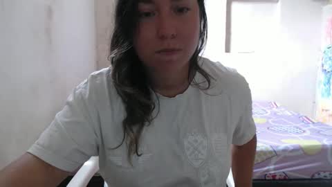 Snapshot of hannahevans2 chatting on 27, 4, 2026 hannahevans2 online show from 27, 4, 2026