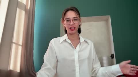 hannahinto online show from 17, 3, 2026