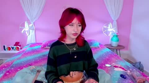 Snapshot of hannahpage chatting on 8, 1, 2025 Hannah online show from 8, 1, 2025