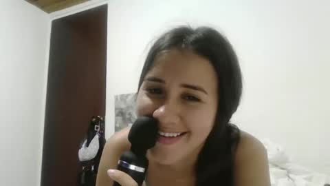 Snapshot of hanny_kail chatting on 17, 9, 2025 hanny online show from 17, 9, 2025