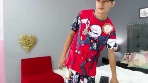hanyo_and_cattie online show from 7, 12, 2024