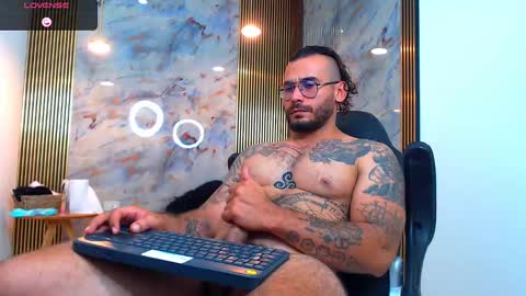 Snapshot of hanz_col chatting on 26, 12, 2024 hanz_col online show from 26, 12, 2024