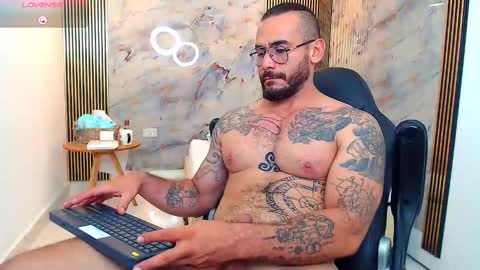 Snapshot of hanz_col chatting on 18, 1, 2025 hanz_col online show from 18, 1, 2025