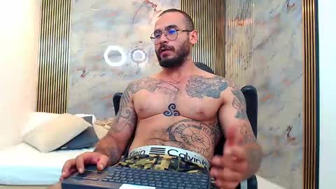 Snapshot of hanz_col chatting on 25, 1, 2025 hanz_col online show from 25, 1, 2025