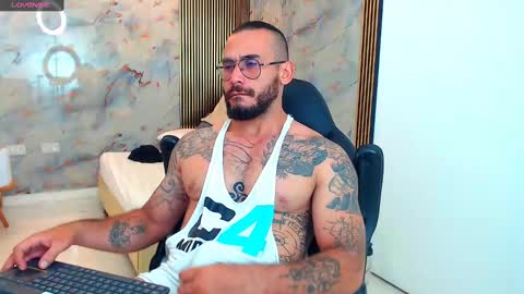 Snapshot of hanz_col chatting on 5, 2, 2025 hanz_col online show from 5, 2, 2025