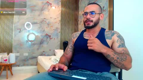 Snapshot of hanz_col chatting on 6, 2, 2025 hanz_col online show from 6, 2, 2025