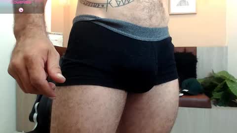 Snapshot of hanz_col chatting on 6, 3, 2025 hanz_col online show from 6, 3, 2025