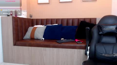 Snapshot of hanz_col chatting on 7, 3, 2025 hanz_col online show from 7, 3, 2025