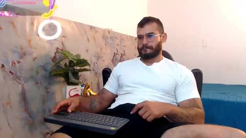 Snapshot of hanz_col chatting on 17, 9, 2025 hanz_col online show from 17, 9, 2025