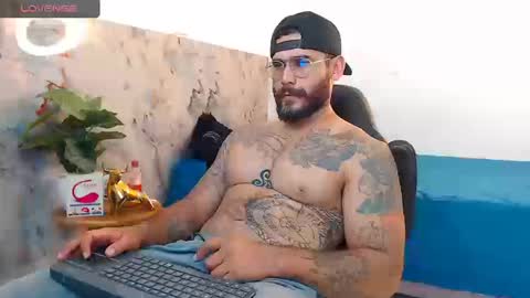 Snapshot of hanz_col chatting on 19, 9, 2025 hanz_col online show from 19, 9, 2025