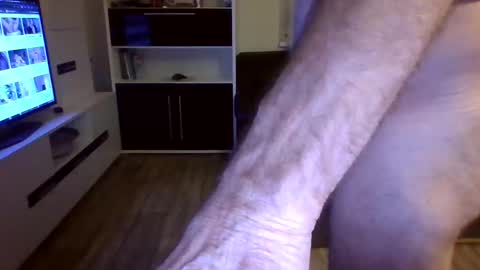 hanzik1954 online show from 9, 3, 2025