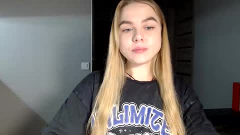 Snapshot of happy_fox_ chatting on 20, 12, 2024 happy_fox_ online show from 20, 12, 2024