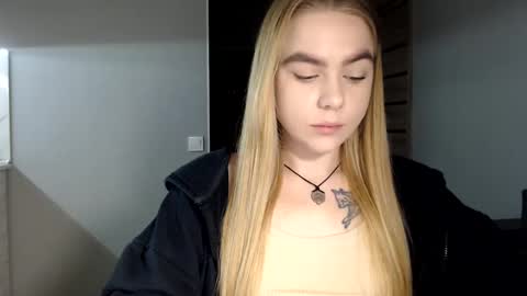 Snapshot of happy_fox_ chatting on 24, 1, 2025 happy_fox_ online show from 24, 1, 2025