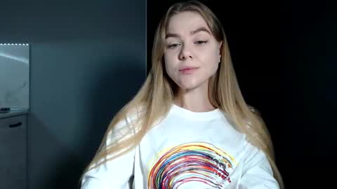 Snapshot of happy_fox_ chatting on 15, 11, 2025 happy_fox_ online show from 15, 11, 2025