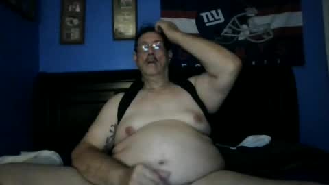Snapshot of happyhappy4 chatting on 7, 7, 2026 happyhappy4 online show from 7, 7, 2026