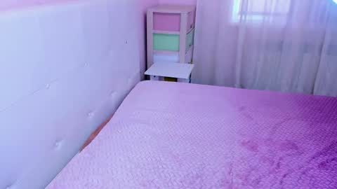 Snapshot of happymiracle chatting on 12, 3, 2026 happymiracle online show from 12, 3, 2026