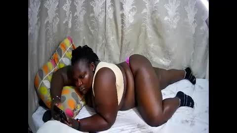 happysonia online show from 9, 11, 2025