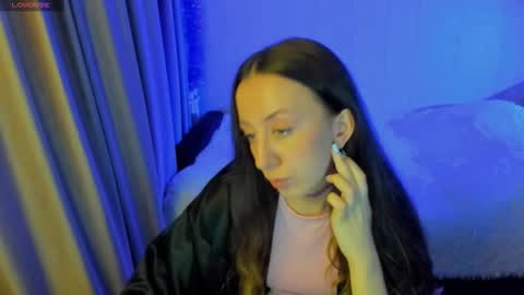 Snapshot of happystephanie chatting on 2, 11, 2025 Stephanie online show from 2, 11, 2025