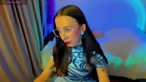 Snapshot of happystephanie chatting on 1, 2, 2026 Stephanie online show from 1, 2, 2026