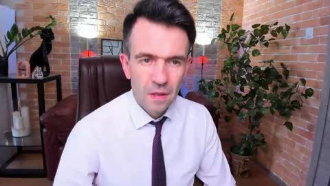 Snapshot of hard_and_juici chatting on 13, 2, 2025 Steve online show from 13, 2, 2025