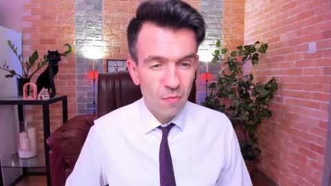 Snapshot of hard_and_juici chatting on 17, 2, 2025 Steve online show from 17, 2, 2025