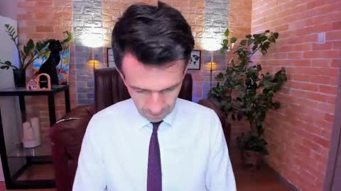 Snapshot of hard_and_juici chatting on 12, 3, 2025 Steve online show from 12, 3, 2025