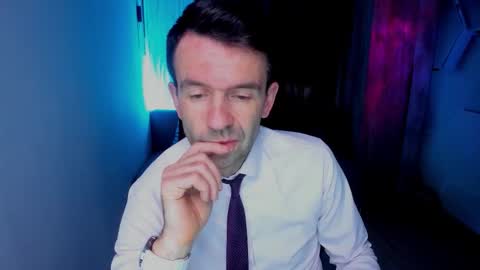 Snapshot of hard_and_juici chatting on 26, 10, 2025 Steve online show from 26, 10, 2025