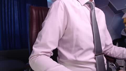 Snapshot of hard_and_juici chatting on 10, 11, 2025 Steve online show from 10, 11, 2025