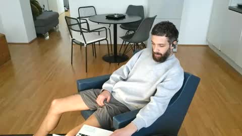 Chris online show from 18, 4, 2026