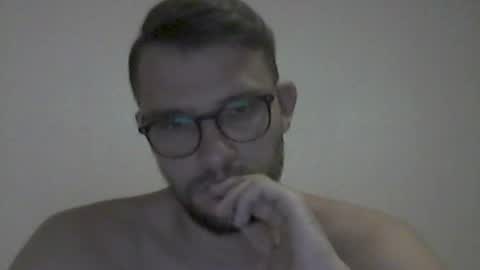 Snapshot of hardboylovemilfmoom chatting on 24, 6, 2026 hardboylovemilfmoom online show from 24, 6, 2026