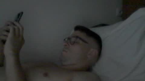Snapshot of hardboylovemilfmoom chatting on 27, 6, 2026 hardboylovemilfmoom online show from 27, 6, 2026