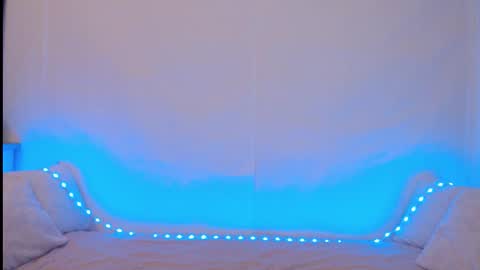 Snapshot of hardcore_x chatting on 11, 9, 2025 Emily online show from 11, 9, 2025