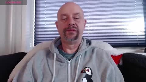 MrLazy online show from 7, 1, 2025