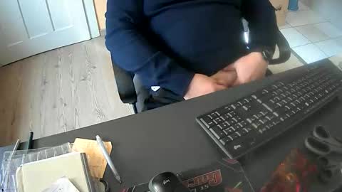 hardy3251 online show from 11, 11, 2025