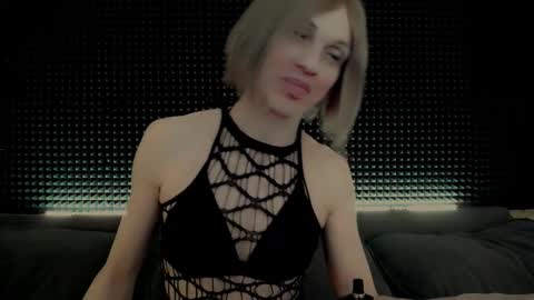 Miss Hardy online show from 5, 3, 2026