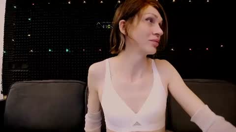 Snapshot of hardy_green chatting on 18, 6, 2026 Miss Hardy online show from 18, 6, 2026