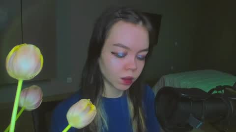 Snapshot of haribo_asmr chatting on 12, 3, 2025 Miss Hari online show from 12, 3, 2025