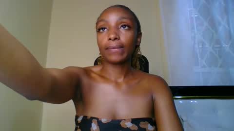 harmlessbitch online show from 8, 11, 2025