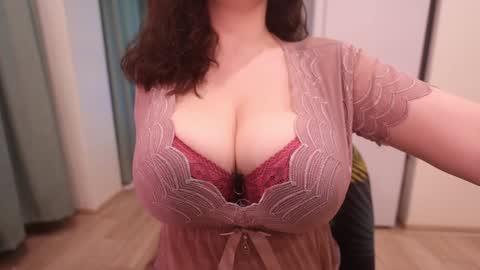 Sophia  online show from 19, 1, 2026