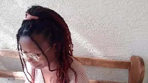 Harmonie Marquise online show from 13, 12, 2024