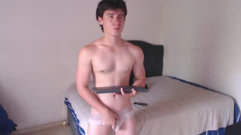 Sebastian online show from 8, 4, 2026