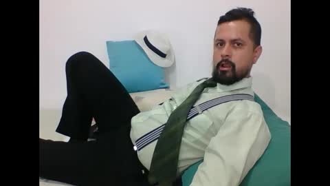 Snapshot of harry_goldenmillerx10fun chatting on 9, 1, 2025  Harry    online show from 9, 1, 2025