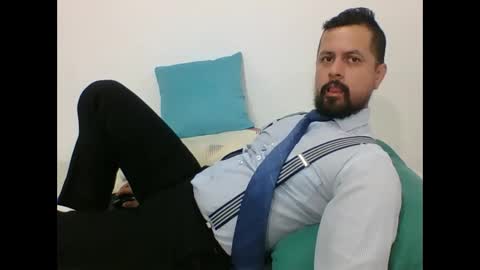 Snapshot of harry_goldenmillerx10fun chatting on 10, 1, 2025  Harry    online show from 10, 1, 2025