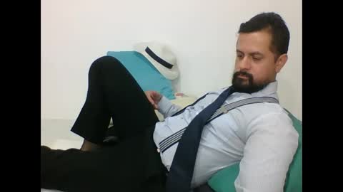 Snapshot of harry_goldenmillerx10fun chatting on 24, 1, 2025  Harry    online show from 24, 1, 2025