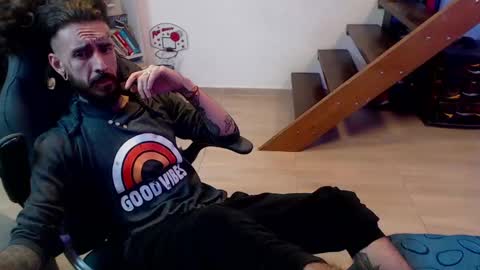 OMAR online show from 11, 1, 2025